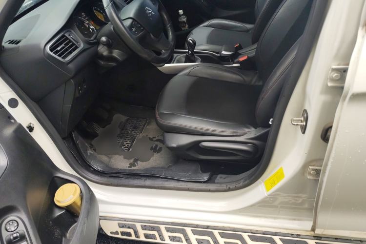 Used Citroen C3-XR 2015 1.6L Manual Pioneer Model
