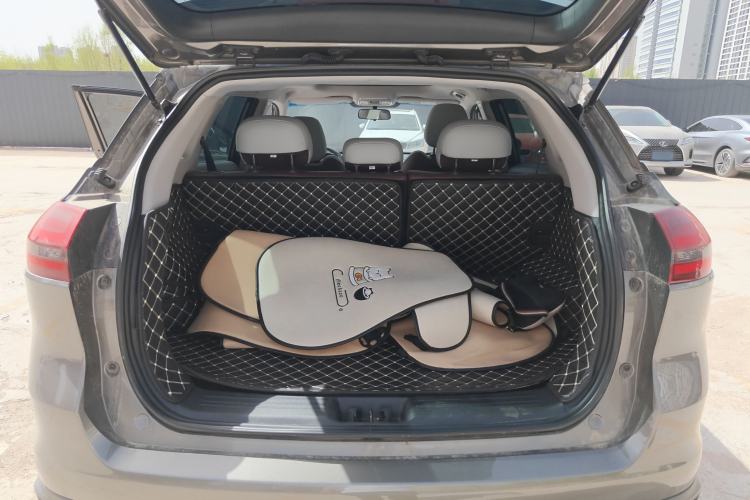 Used Geely Auto Emgrand X7 Sport 2022 1.8TD DCT Zhiya Trim Trunk