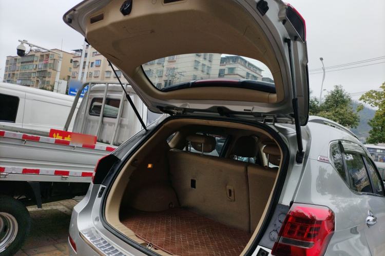 Used Haval H2 2014 1.5T Manual Two-Wheel Drive Elite Edition
