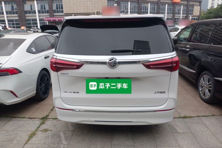 Used Buick GL8 2022 ES Landtrek 653T Luxury Edition