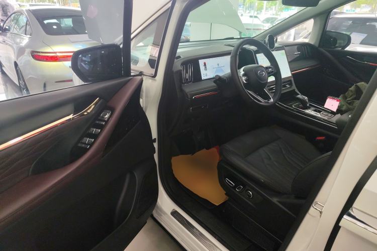 Used GAC Trumpchi M8 2024 Master Series 400T Ultimate Edition
