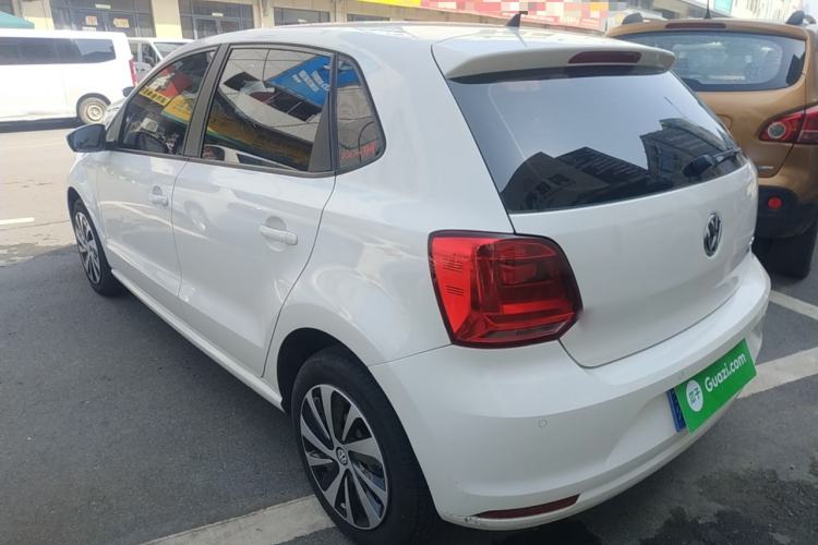 Used Volkswagen Polo 2016 1.6L Automatic Comfort Model
