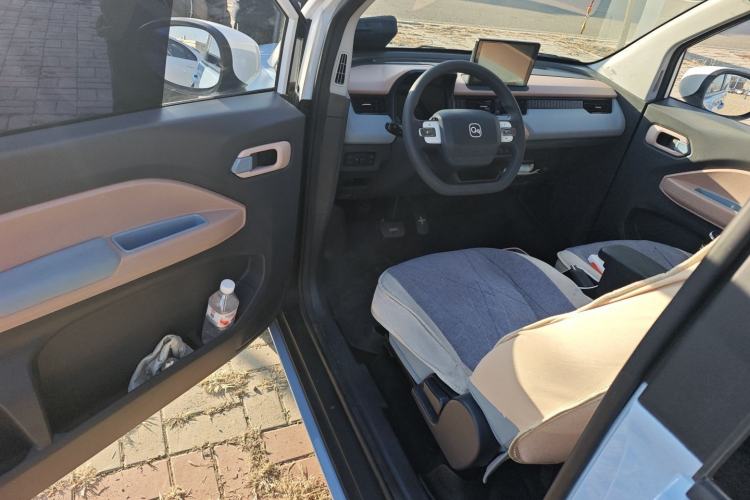 Used Chery QQ Ice Cream 2024 Edition Youth Version 205km Sundae