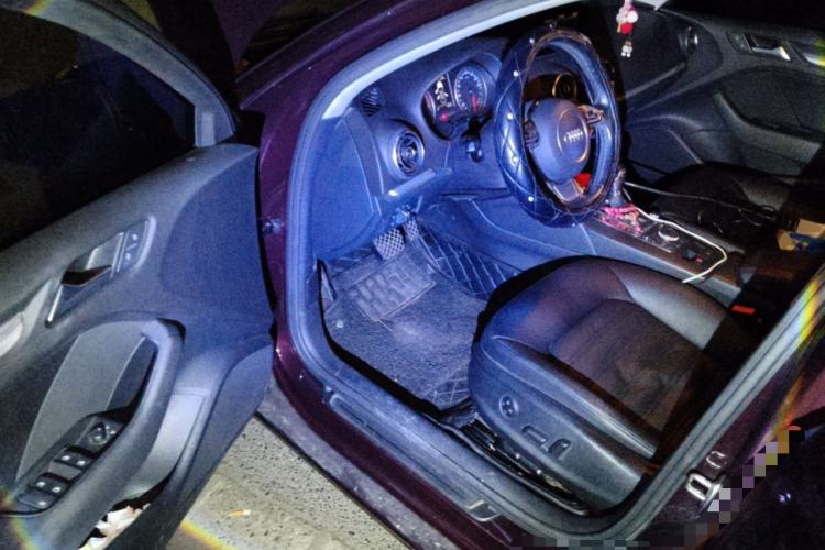 Used Audi A3 2016 Limousine 35 TFSI Prestige Edition