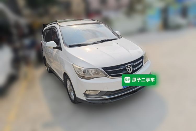 Used Baojun 730 2016 1.5T Manual Comfort Version 7 Seats Front Right 45 Deg