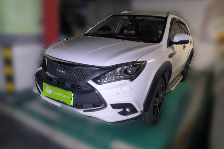 Used BYD Tang New Energy 2015 2.0T Four-Wheel-Drive Flagship Model