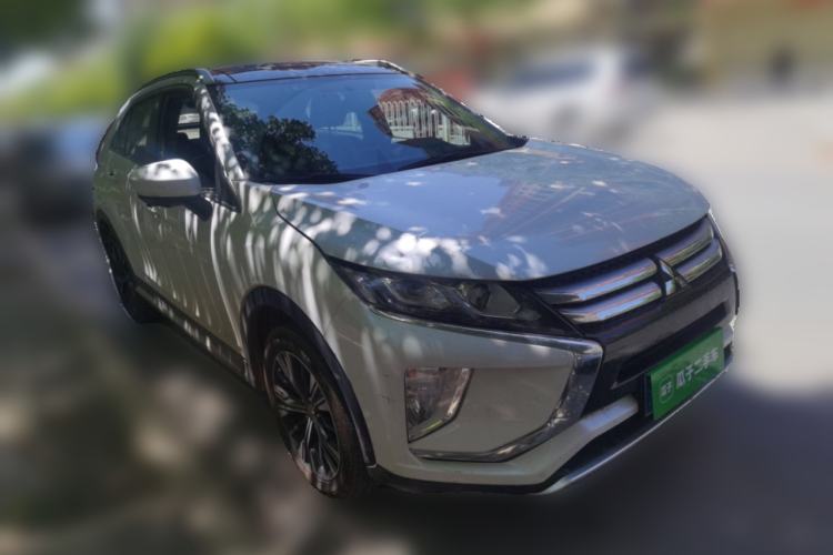 Used Mitsubishi Eclipse Cross 2021 1.5T CVT Four-Wheel Drive Passion Edition Front Right 45 Deg