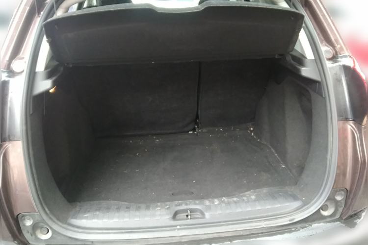 Used Peugeot 2008 2014 1.6L Manual Fashion Edition Trunk