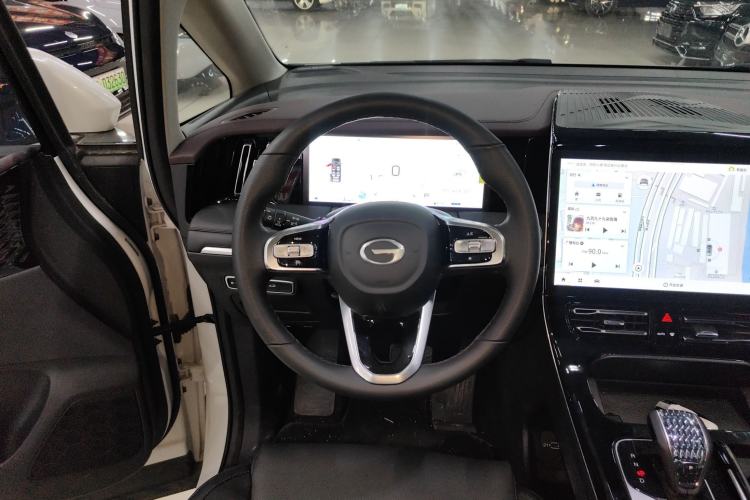 Used GAC Trumpchi M8 2024 Master Series 400T Prestige Edition
