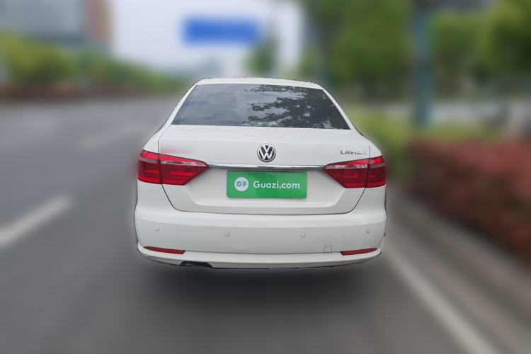 Used Volkswagen Lavida 2013 Revised Classic 1.6L Automatic Fashion Edition
