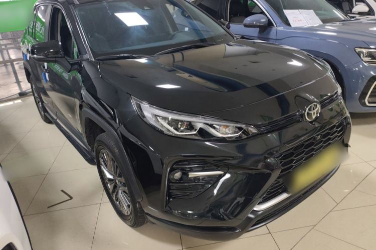 Used Toyota Wildlander 2023 2.0L CVT Two-Wheel Drive Luxury PLUS Edition Front Right 45 Deg