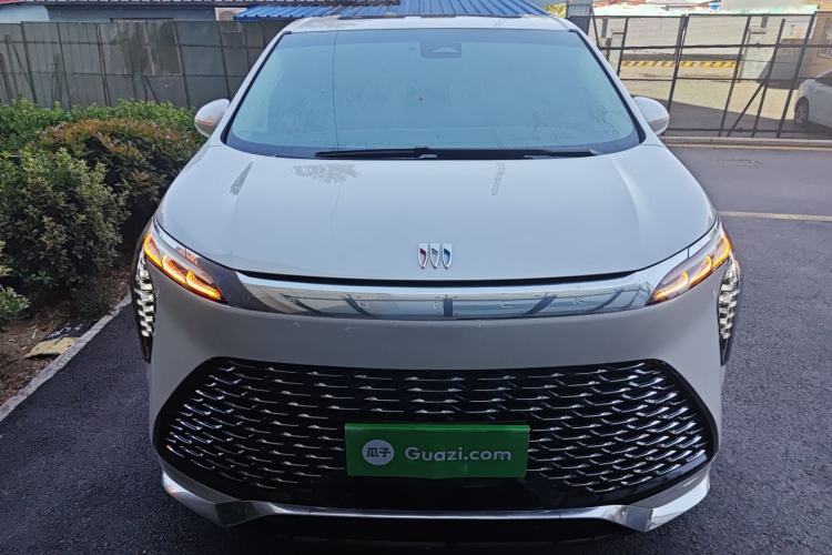 Used Buick Century 2023 2.0T Six-Seater Yinshi Edition
