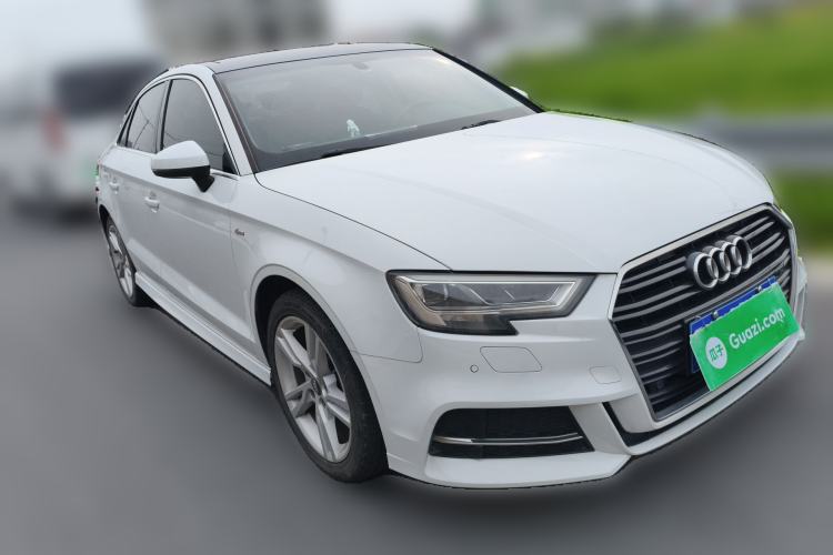 Used Audi A3 2019 Limousine 35 TFSI Fashion Edition China VI Emission Standard