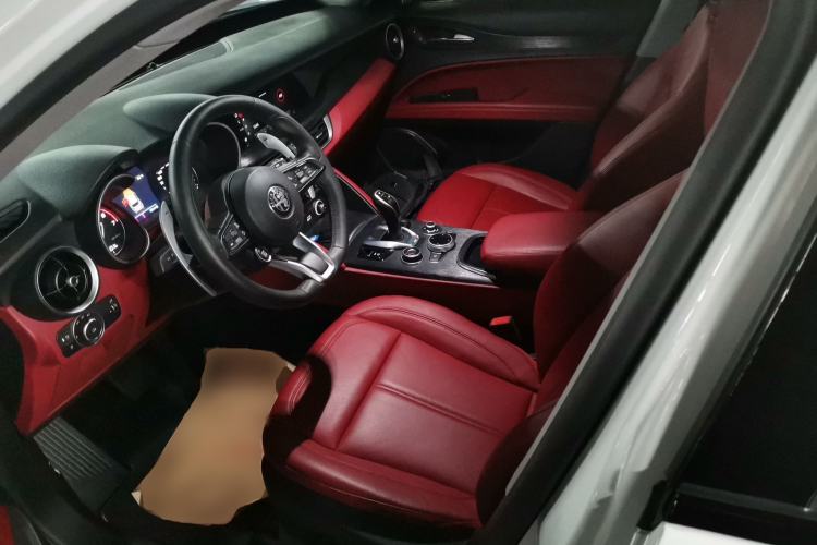 Used Alfa Romeo Stelvio 2020 2.0T 280HP Luxury Edition
