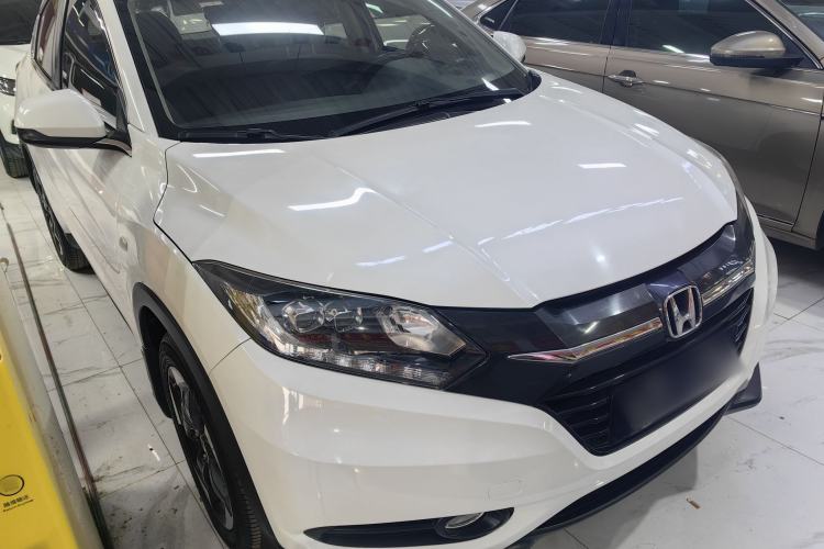 Used Honda Vezel 2017 1.8L CVT Front-Wheel Drive Pioneer Edition