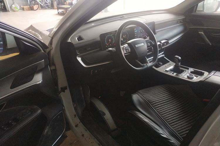 Used JETOUR X70 PLUS 2021 1.5T Manual Lin 5-Seater
