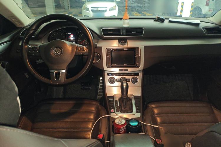 Used Volkswagen CC 2016 1.8TSI Luxury Model Center Console