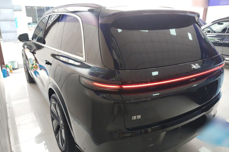 Used Li Auto L8 2024 Max Exterior 2