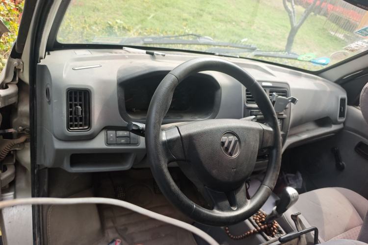 Used Foton Xiangling V 2018 1.5L Semi-承载 3170 mm Wheelbase (Van) DAM15R