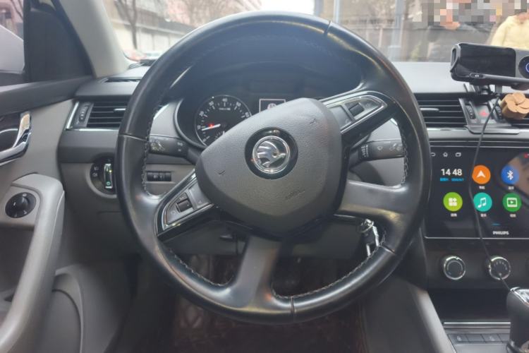 Used Skoda Octavia 2015 1.6L Automatic Yijun Edition