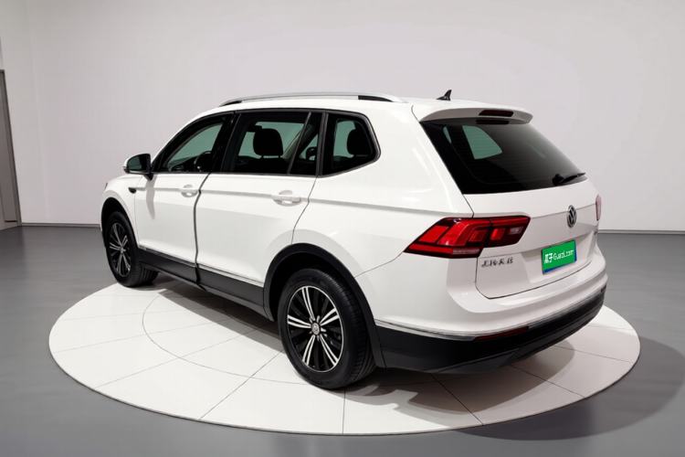 Used Volkswagen Tiguan L 2020 330TSI Automatic Two-Wheel Drive Panoramic Comfort Edition China VI Standard Exterior 2