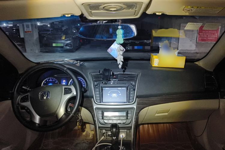 Used CHANGAN Raeton 2014 1.8T Automatic Elite Anniversary Edition China IV Standard
