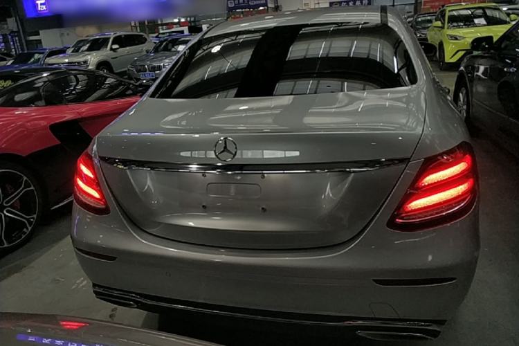 Used Mercedes-Benz E-Class 2016 E 200 L Rear