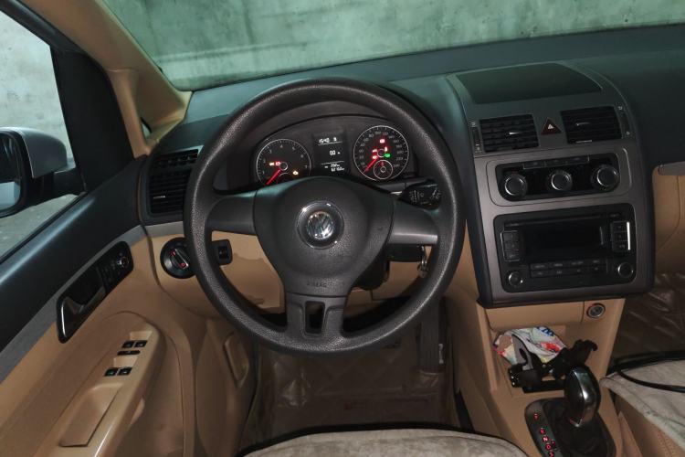 Used Volkswagen Touran 2011 1.4T DSG Zhiya Edition 5 Seats