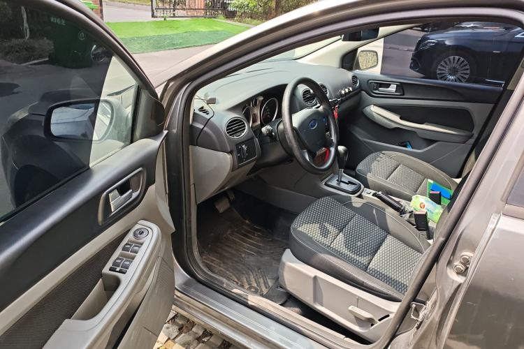 Used Ford Focus 2013 Hatchback Classic 1.8L Automatic Base Model