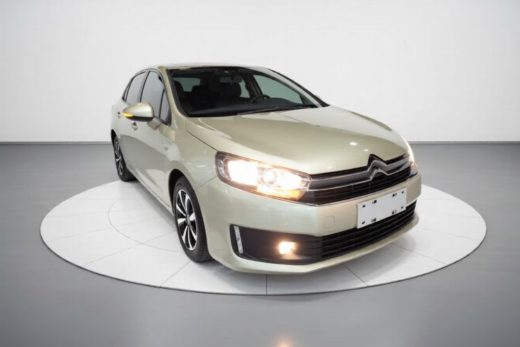 Used Citroen C4 Sega 2016 1.2THP Automatic Luxury Model Exterior 1