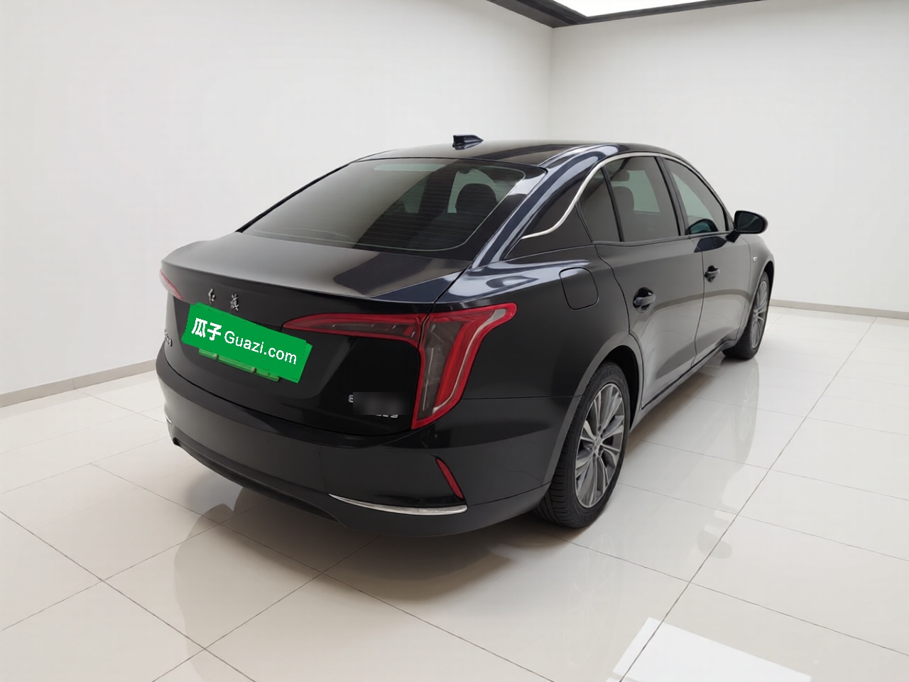 Hongqi E-QM5 2023 560km PLUS — снимка 6