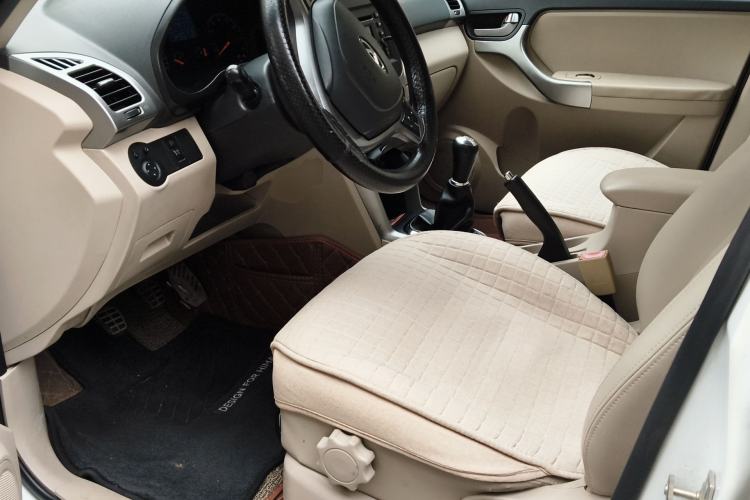 Used Chery Tiggo 3 2014 1.6L Manual Zhishang Edition Driver Seat