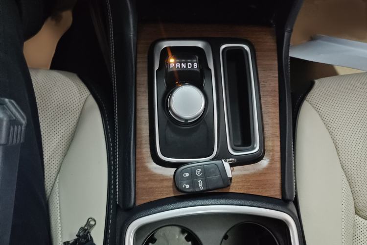 Used Chrysler 300C 2014 3.0L Excellence Edition