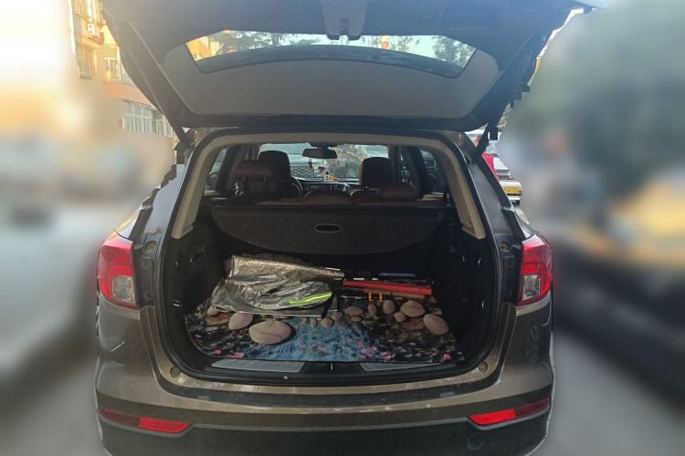 Used Buick Envision 2014 28T Four-Wheel Drive Elite Model Trunk