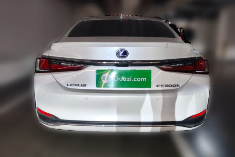 Used Lexus ES 2018 300h Premier Edition China V Standard
