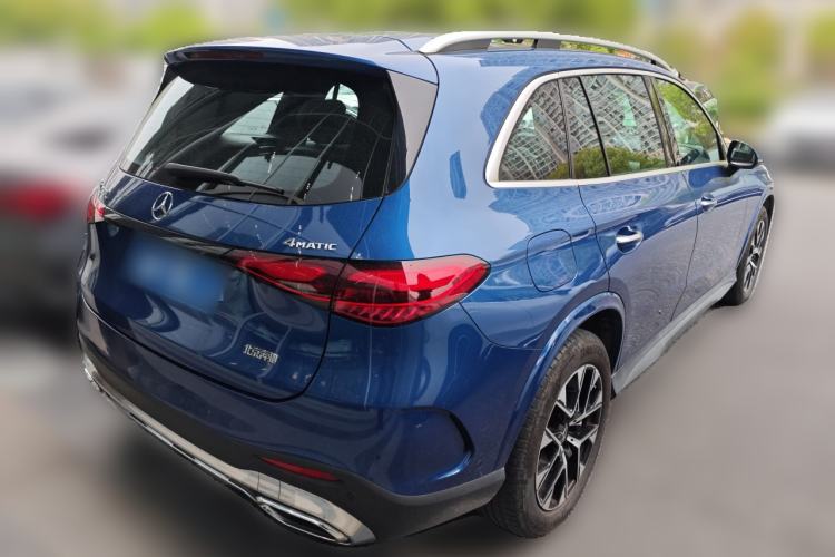 Used Mercedes-Benz GLC 2024 Facelifted GLC 260 L 4MATIC Luxury Version 5 Seats Rear Right 45 Deg