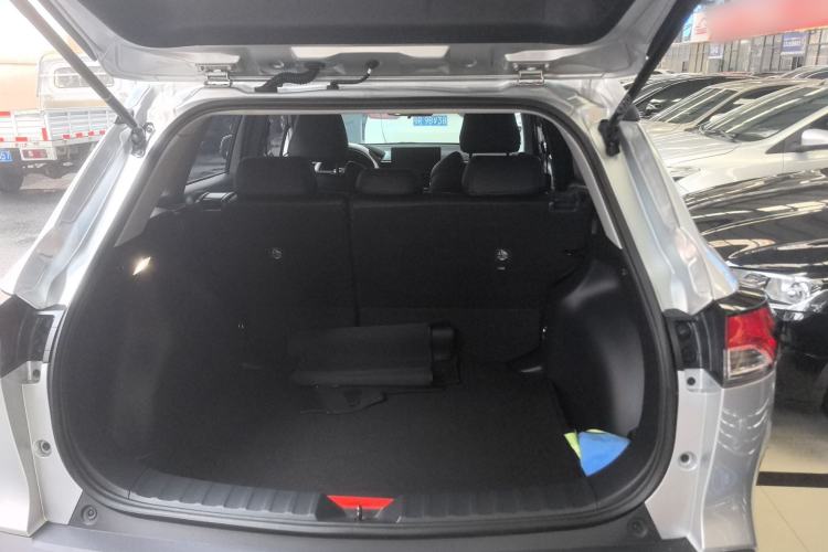 Used Toyota FRONTLANDER 2023 2.0L CVT Leading Edition Trunk