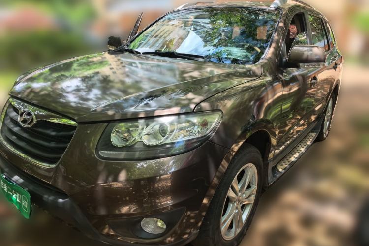 Used Hyundai Santa Fe Classic 2010 2.4 Luxury Edition 7-Seater Four-Wheel Drive