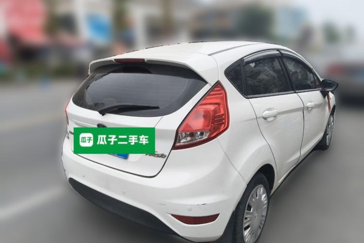 Used Ford Fiesta 2013 Hatchback 1.5L Manual Fashion Edition Rear Right 45 Deg