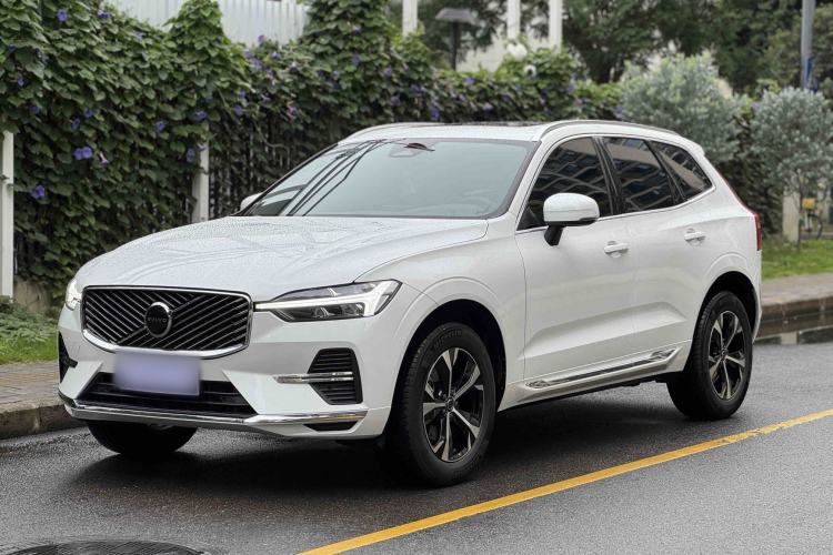 Used Volvo XC60 2026 B5 4x4 Smart Luxury Edition
