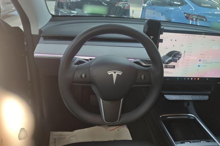Used Tesla Model Y 2024 Rear-Wheel-Drive Version Steering Wheel