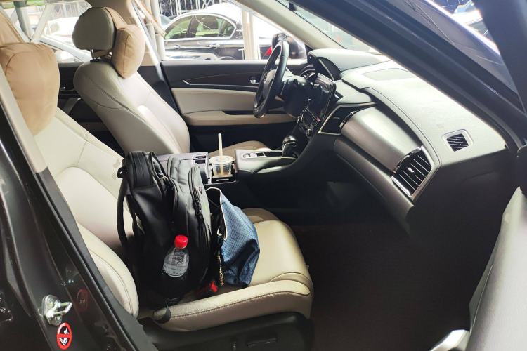 Used Honda Avancier 2017 240TURBO Two-Wheel Drive Premium Edition
