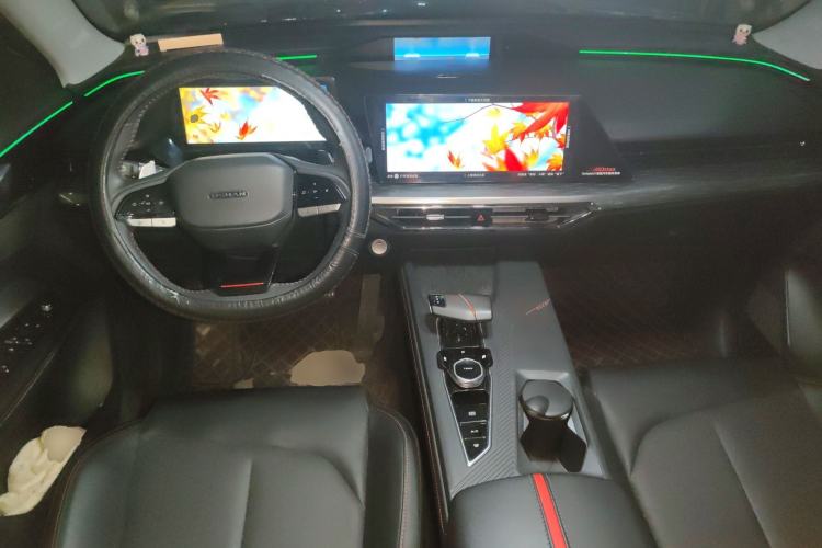 Used CHANGAN OSHAN Z6 2022 Blue Whale 1.5T DCT Smart Edition