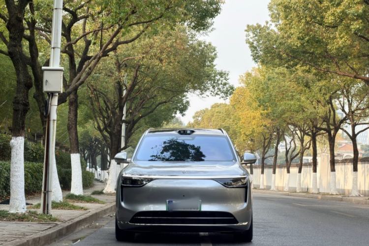 Used Hima AITO M8 2025 Extended-Range Max+ Version 53.4 kWh 5-Seater Edition Exterior 5