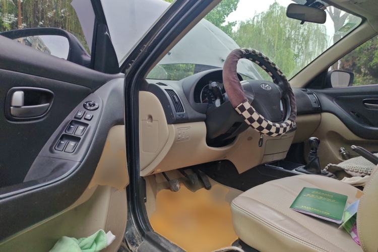 Used Hyundai Celesta 2011 1.6L Manual Comfort Edition Driver Seat