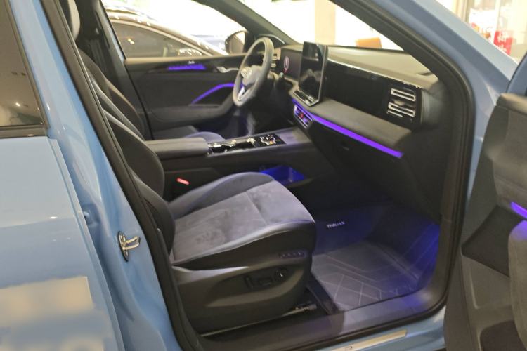 Used Volkswagen Tiguan L 2024 PRO 380TSI Four-Wheel Drive R-Line Prestige Edition
