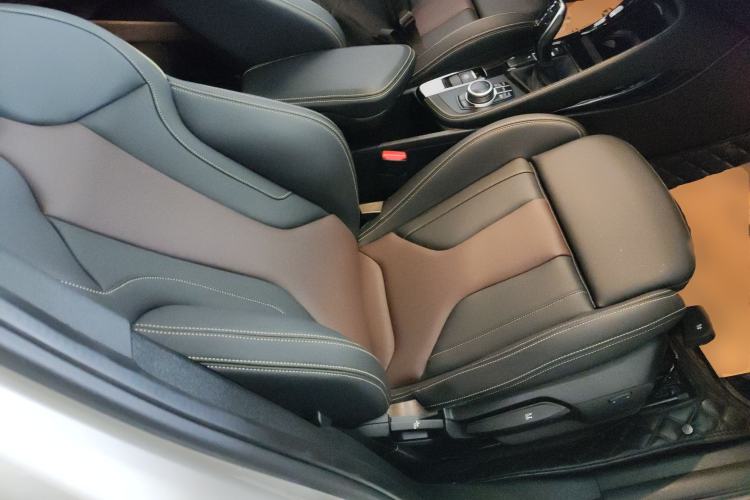 Used BMW X2 2023 sDrive 25i Shining Edition
