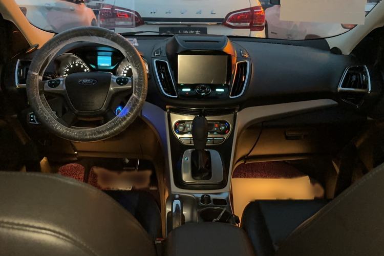 Used Ford Kuga 2015 1.5L GTDi Two-Wheel-Drive Comfort Model
