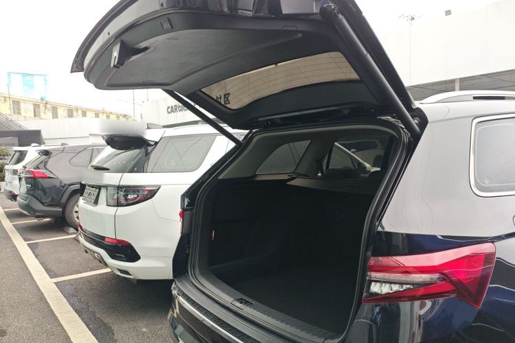 Used Skoda Kodiaq 2023 TSI330 5-Seater Two-Wheel-Drive Luxury Edition