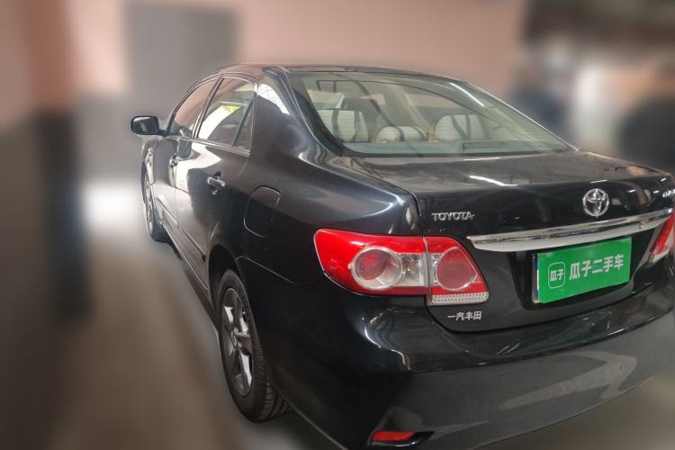 Used Toyota Corolla 2012 Luxurious Edition 1.8L CVT GL-i